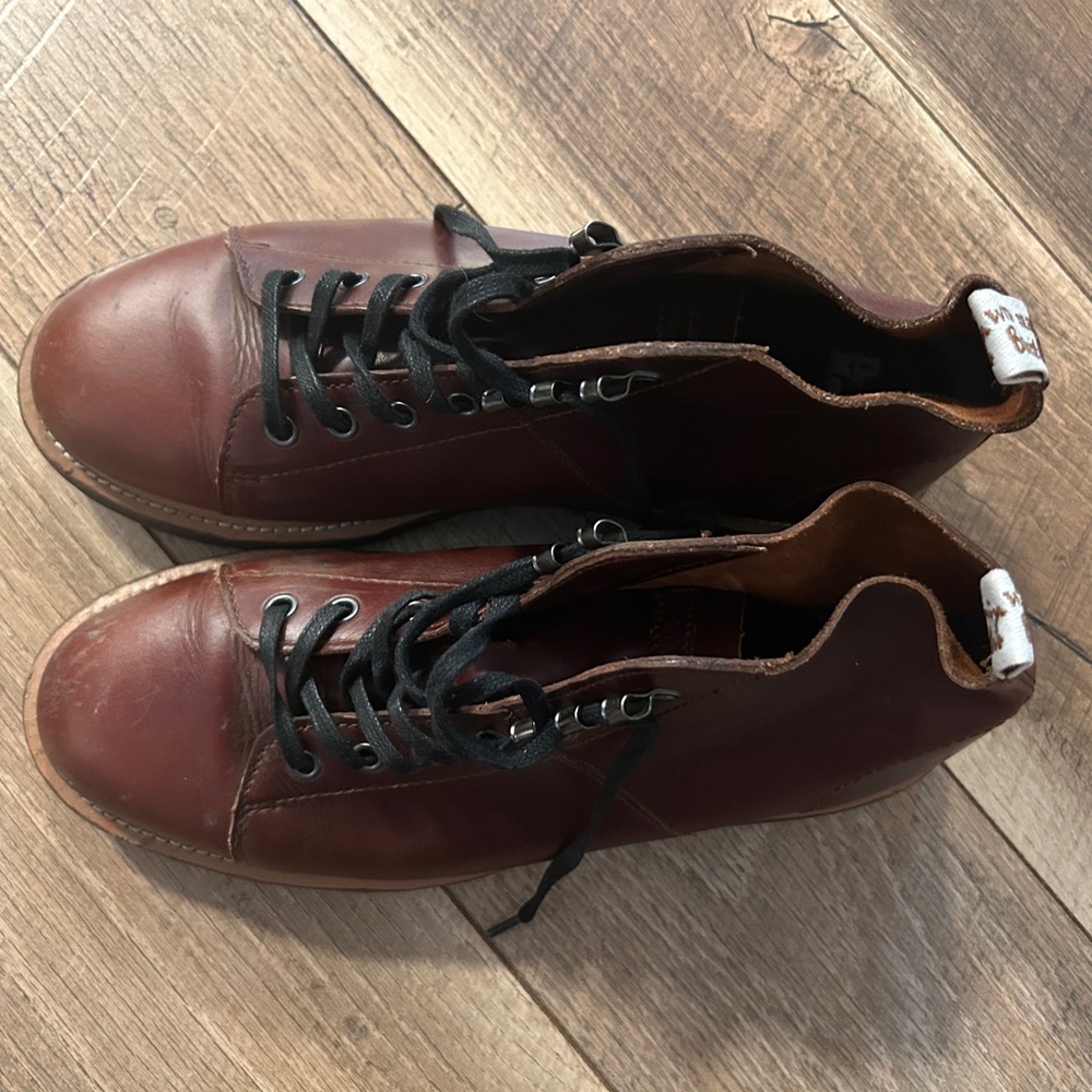 Lesley hiker boots Dr. Marten boots